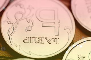 横店东磁加速新能源业务出海高管直言：20倍PE配不上业绩增长